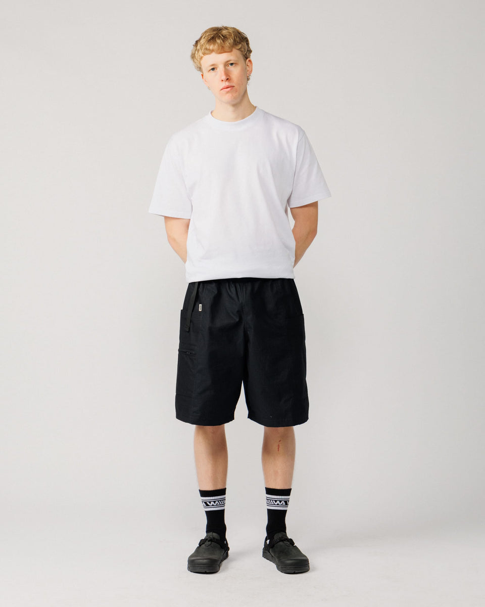 Ripstop Zama Hiking Shorts - Black – WAWWA Ф