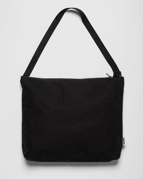 Water Resistant Messenger Bag - Black – WAWWA Ф