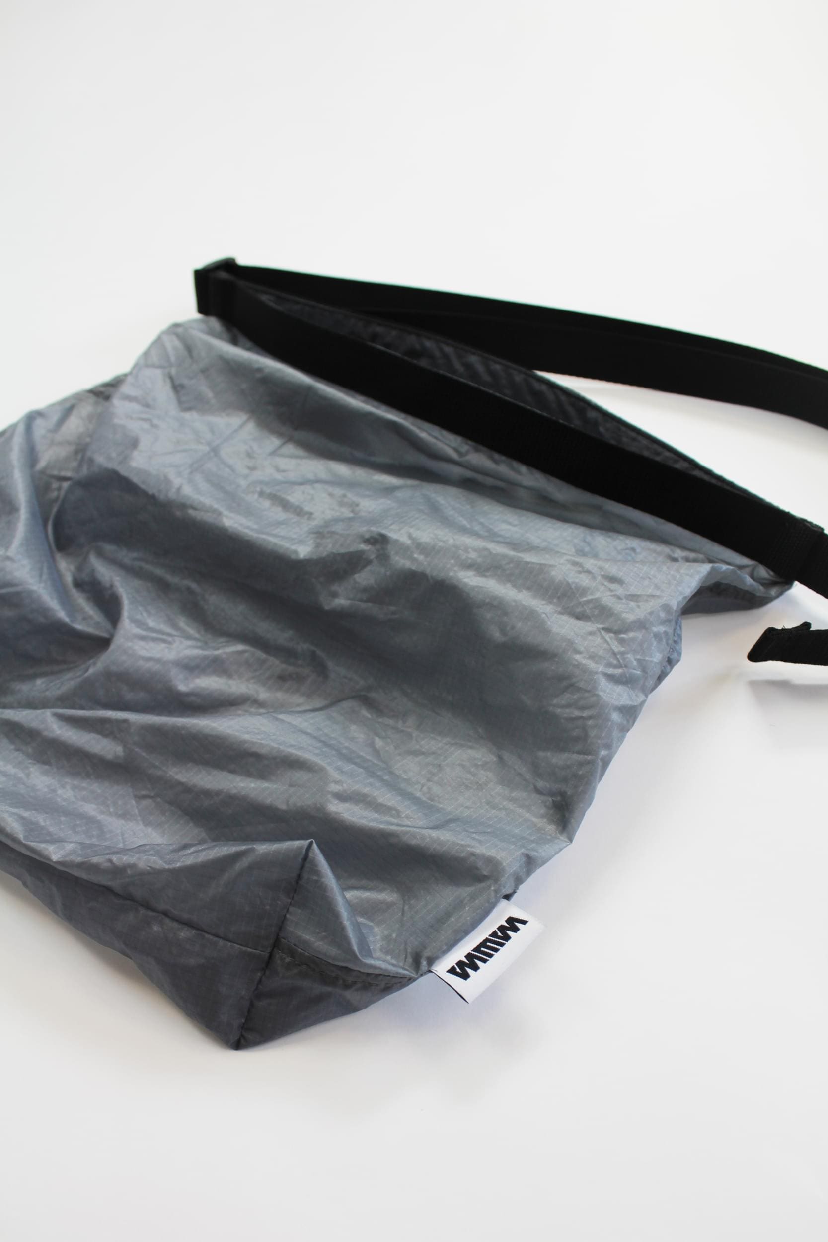 Waterproof Recycled Parachute Packable Sling Bag – WAWWA Ф