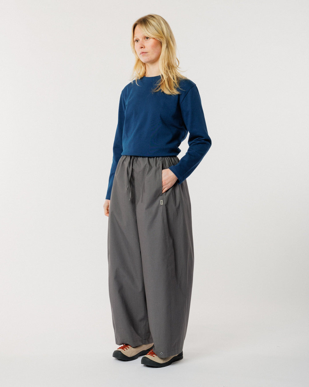 Atlas Pant - Charcoal