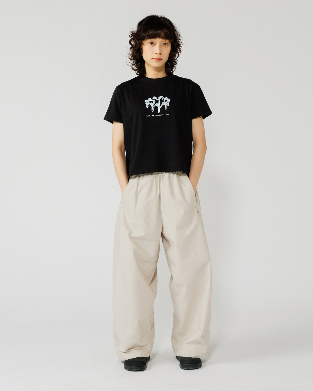 Linear Notion Cropped T-Shirt - Black