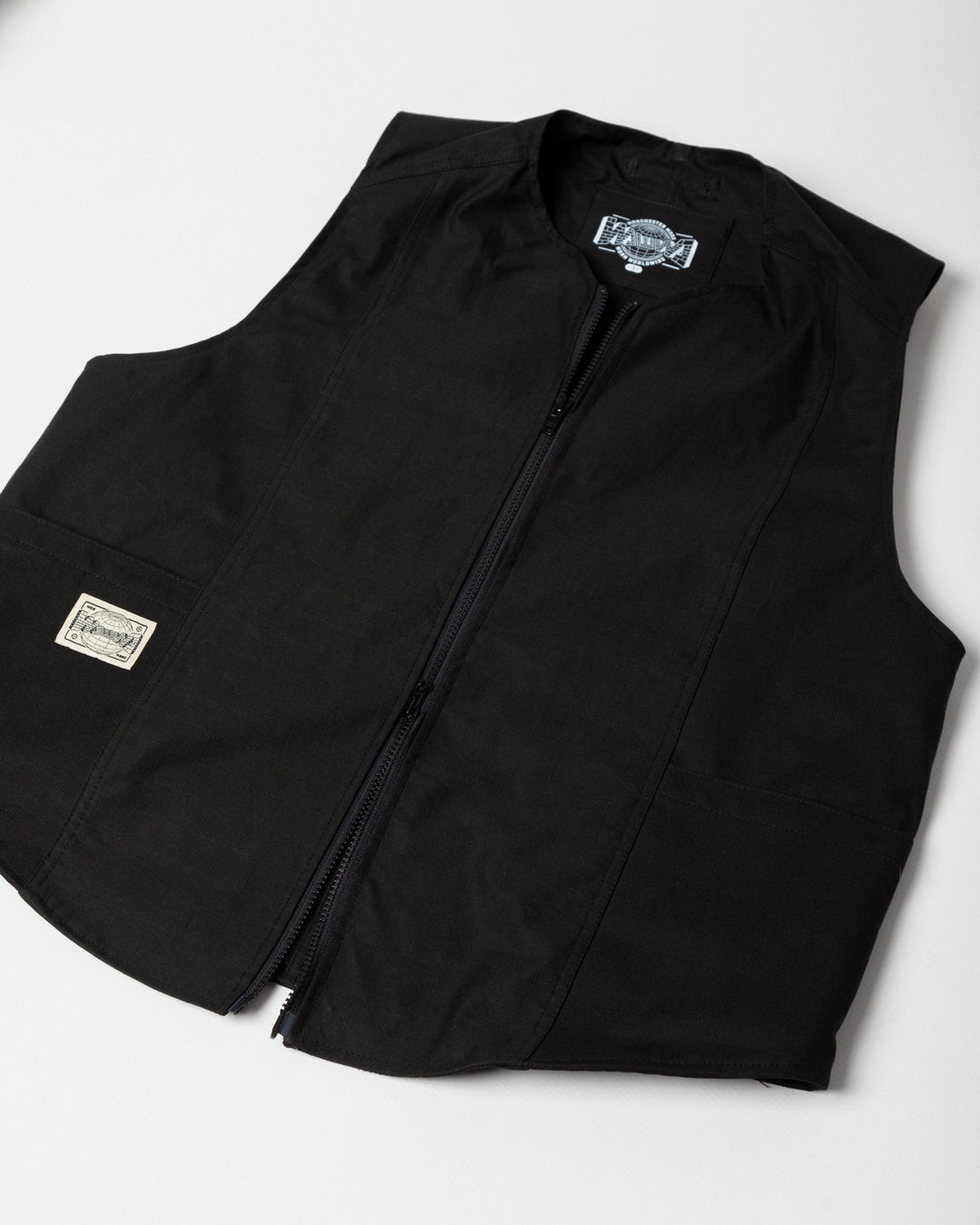 Studio Vest - Black