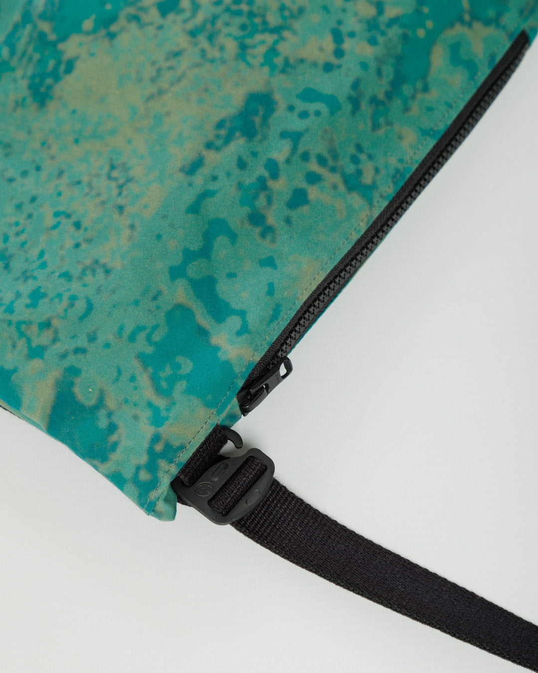 Mini Water Resistant Messenger Bag - Blue Ink
