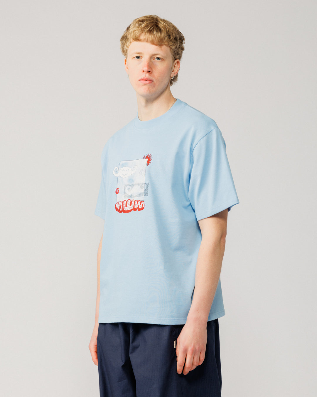 Plume  T-Shirt - Sky Blue