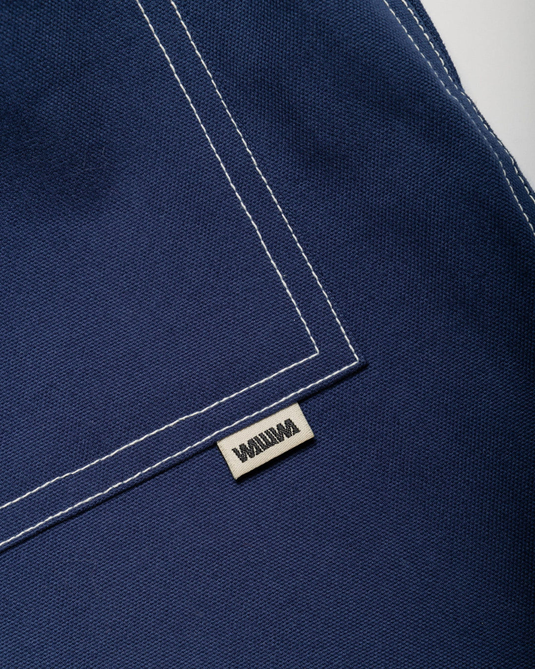 Zama Shorts - Navy/ White