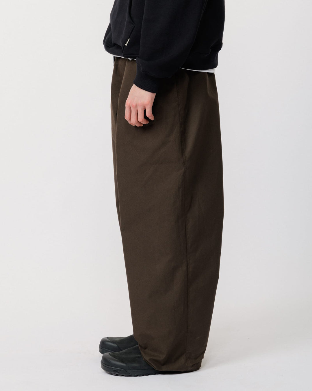 Water Resistant Zama Pants - Brown