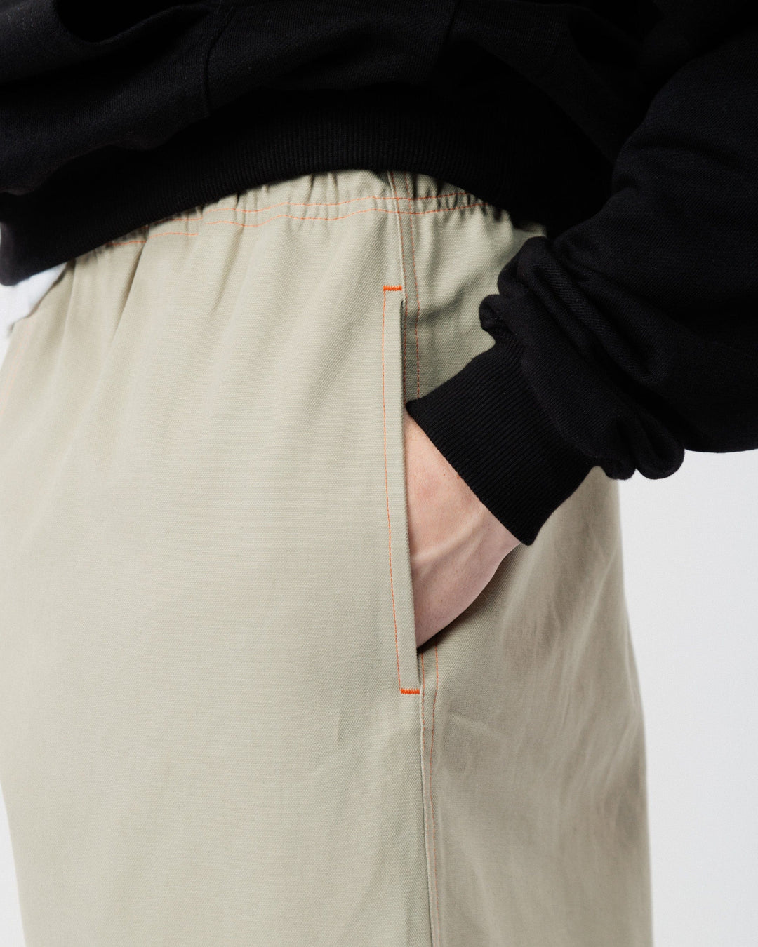 Zama Pant - Stone/Red