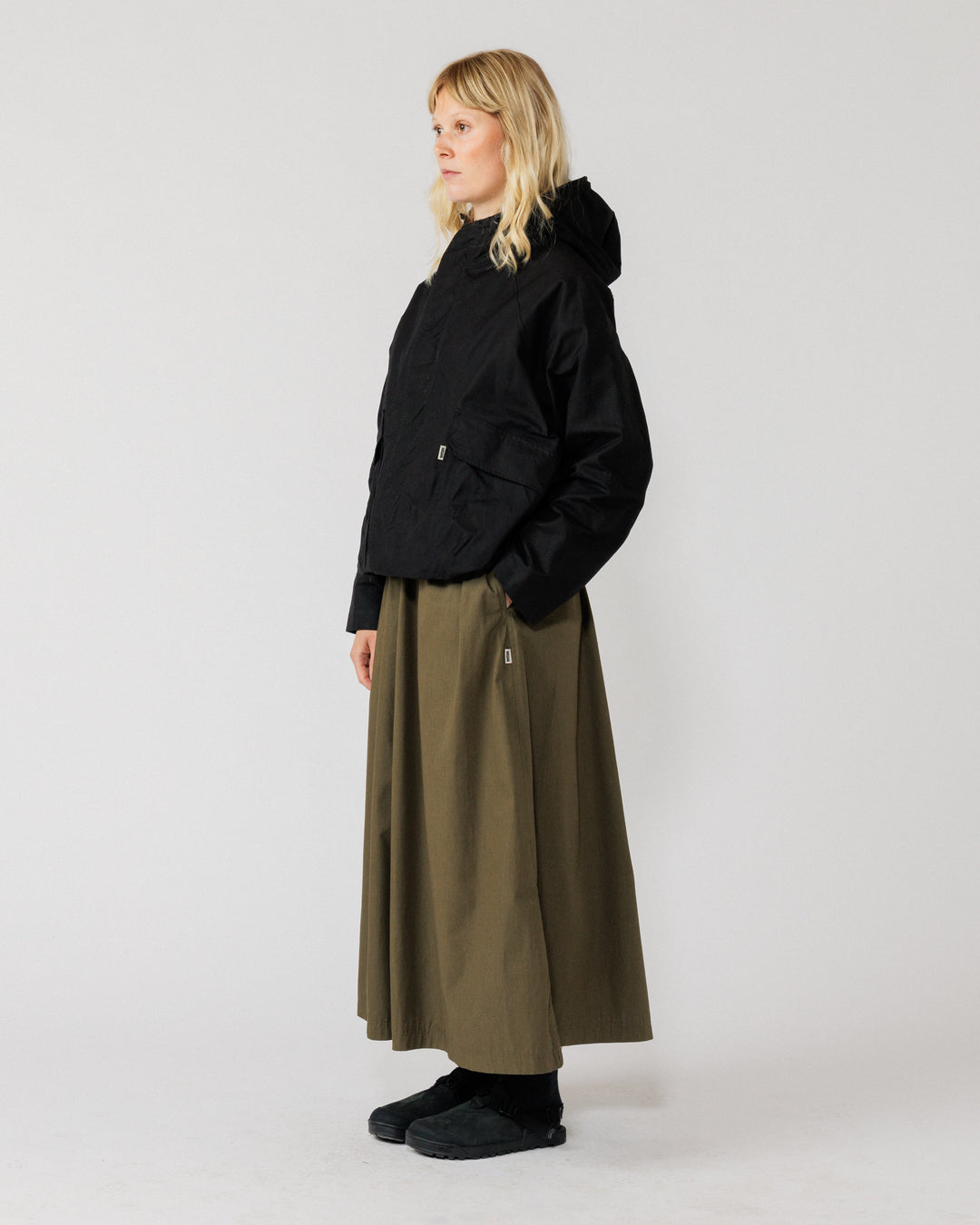 Roam Raglan Jacket - Black