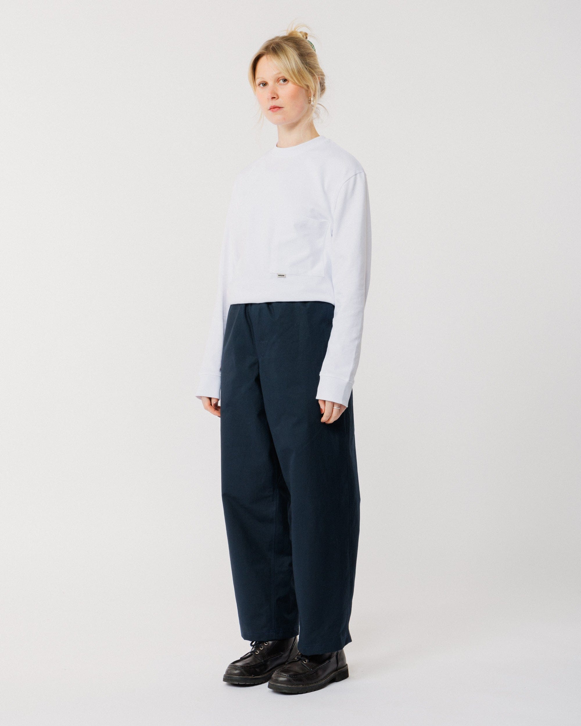Water Resistant Zama Pant - Navy – WAWWA Ф