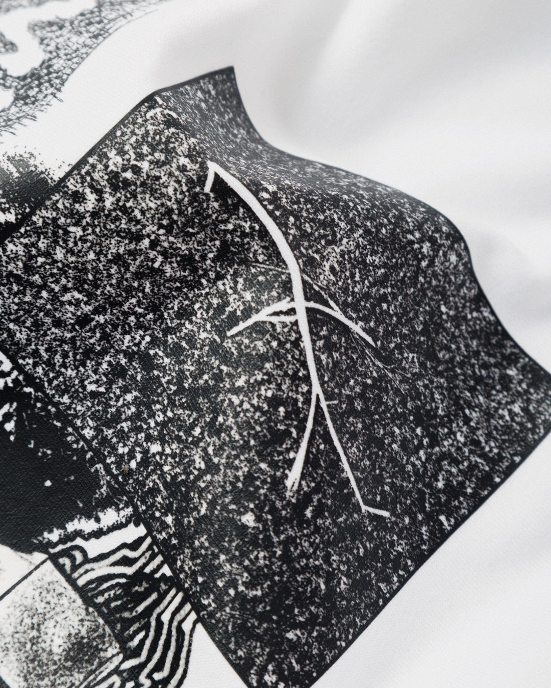 Hiders T-Shirt - White