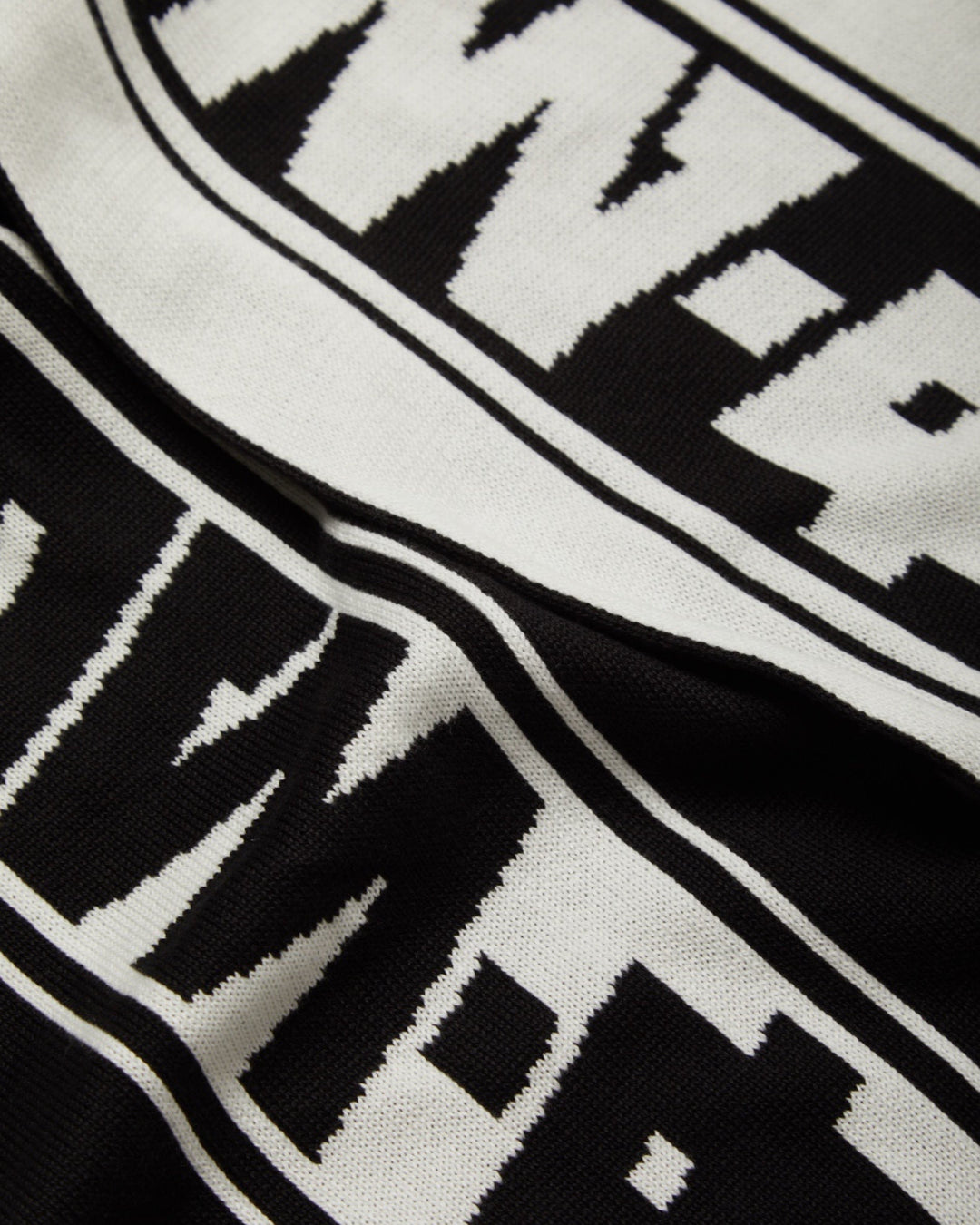 Soccer Scarf - Black/White